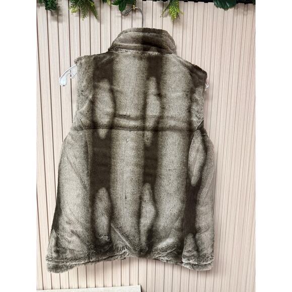 KC Collections Women’s Medium Taupe Reversible Vest Quilted Faux Fur Full Zip - Picture 6 of 13